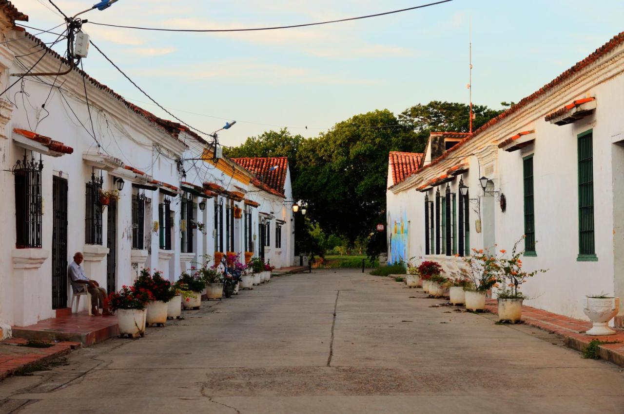 Pueblito Magico Hostel - Mompox Екстер'єр фото