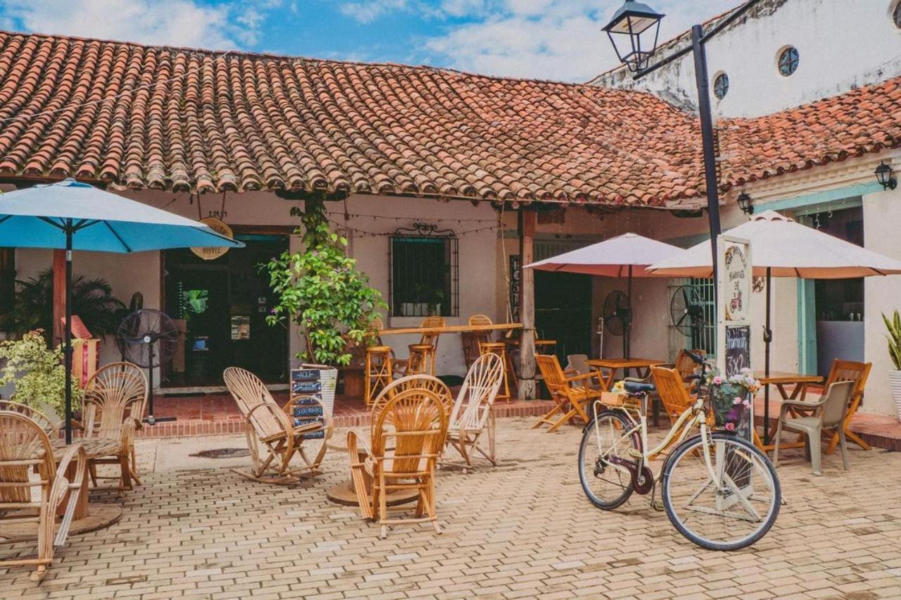Pueblito Magico Hostel - Mompox Екстер'єр фото